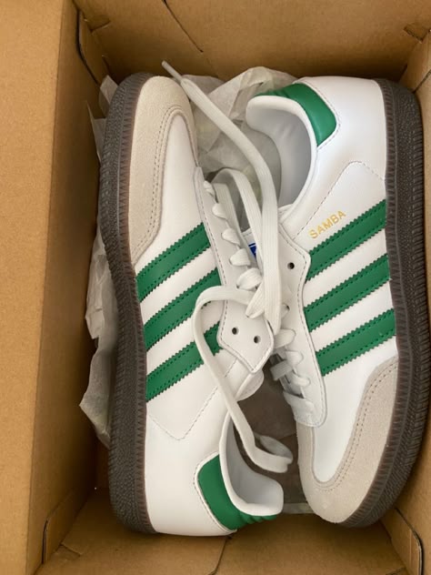 Side profile of the Adidas Samba OG Green White, highlighting its signature Three Stripes, gum sole, and low-top silhouette.