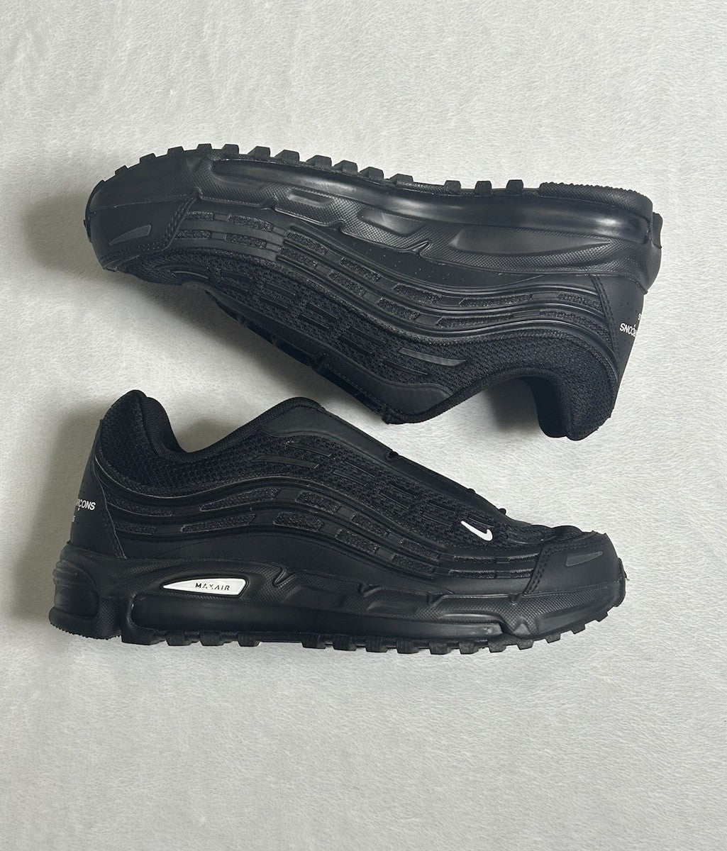 Nike Air Max 95 - Triple Black