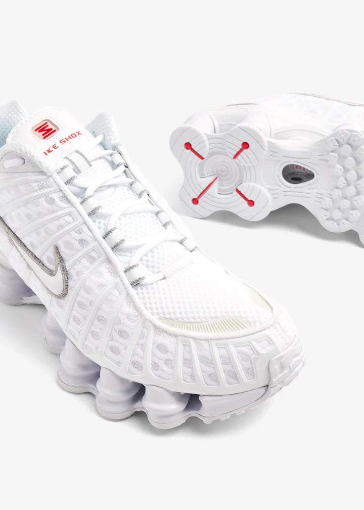 Nike Shox - White